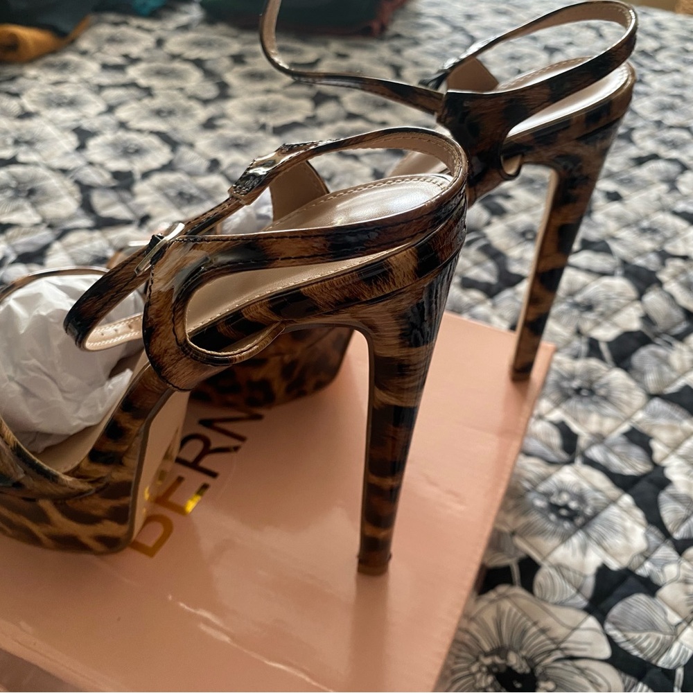 Leopard Print Platform Heels - Picture 2 of 7